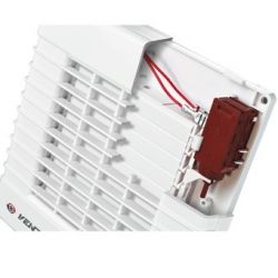 Жалюзи закрыты